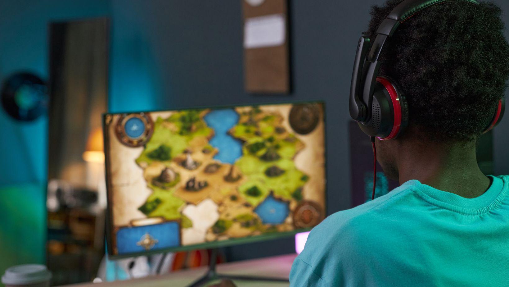 competitive pc gaming gear, gaming pc upgrades, best gaming peripherals, high-performance gaming accessories, gaming keyboard and mouse, gaming headset deals, gaming monitor recommendations, advanced game streaming gear, pc gaming optimization, top gaming hardware